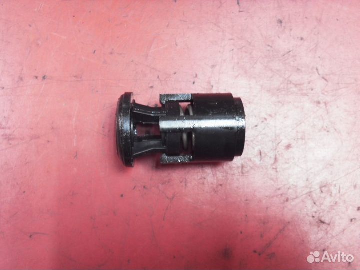 Термостат 032121110B Volkswagen Polo (6R1 HB) Поло