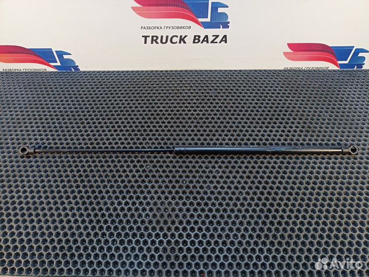 504272577 Амортизатор капота Iveco Stralis