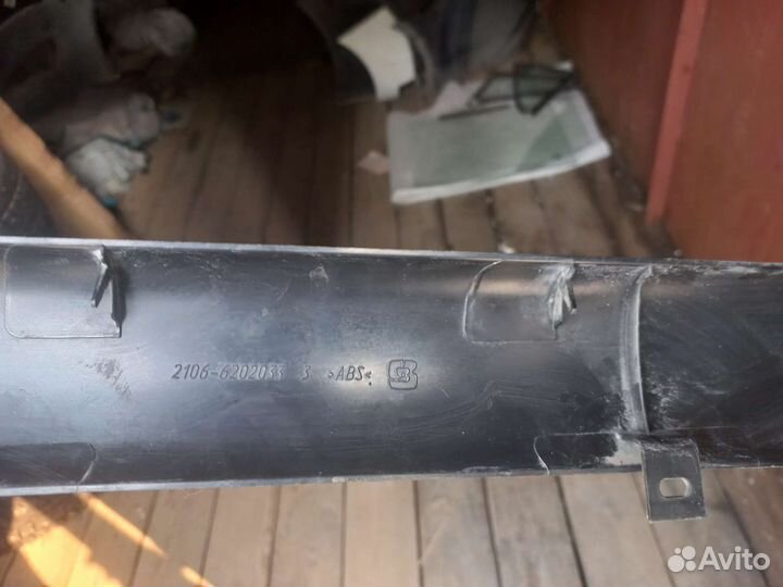 Накладка двери задняя левая Ваз 2106