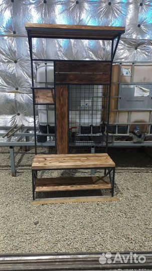 Прихожая в стиле лофт