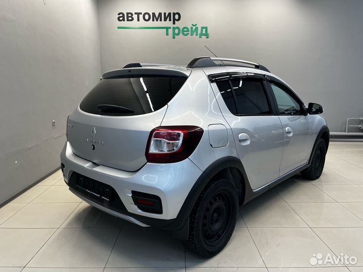 Renault Sandero Stepway 1.6 МТ, 2016, 121 000 км