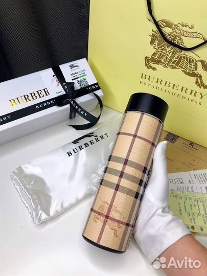 Термос с дисплеем