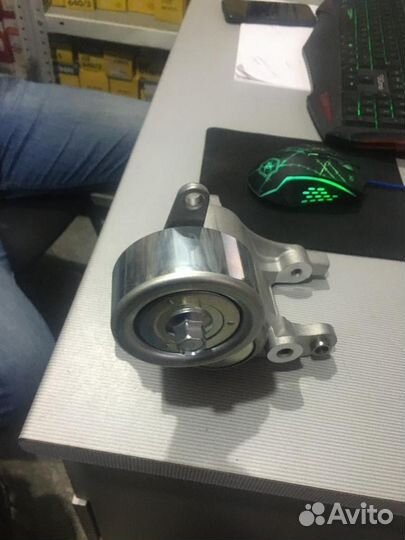 Ролик ремня приводного toyota hilux