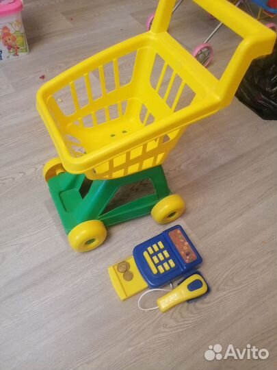 Тележка и касса