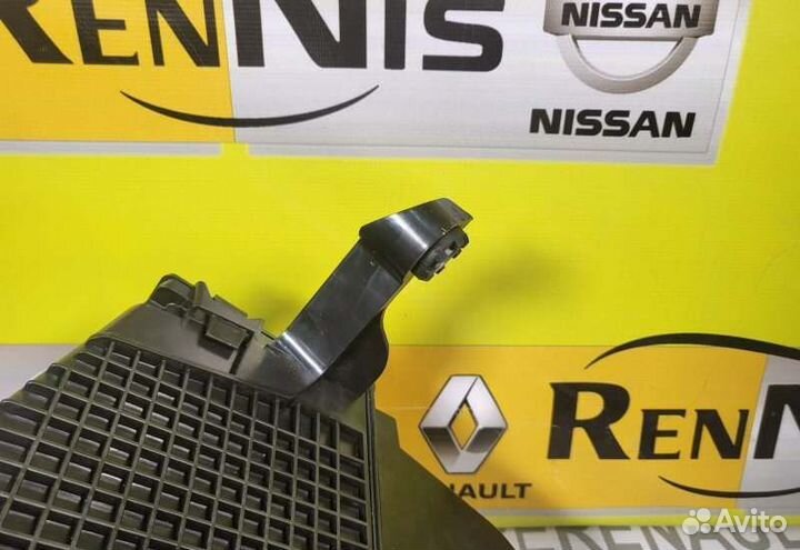 Корпус воздушного фильтра Renault Duster 2