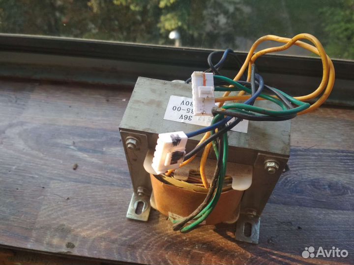 Понижающий трансформатор