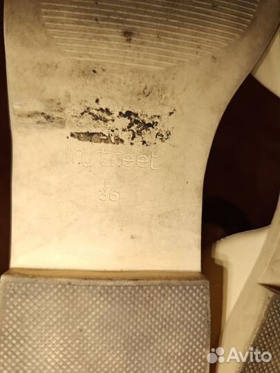 Сандалии женские