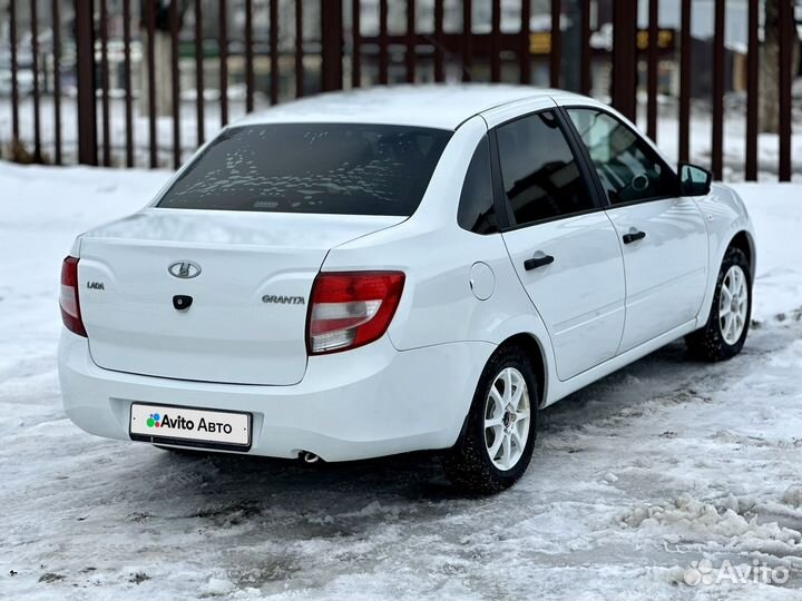 LADA Granta 1.6 МТ, 2017, 93 000 км