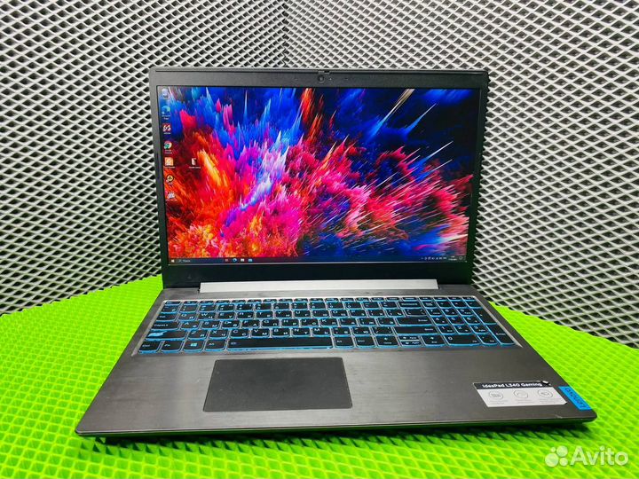 Ноутбук i5 9300/8/SSD240/GTX 1050