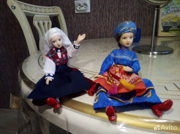Куклы фарфоровые 2шт коллекционные на шарнирах