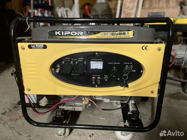Бензиновый генератор Kipor KGE6500E