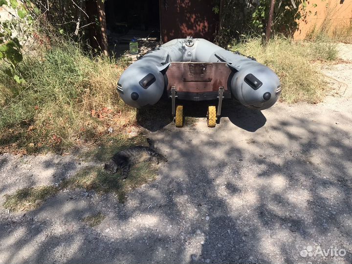 Пайольная пвх лодка 320