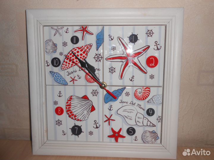 Часы настенные 