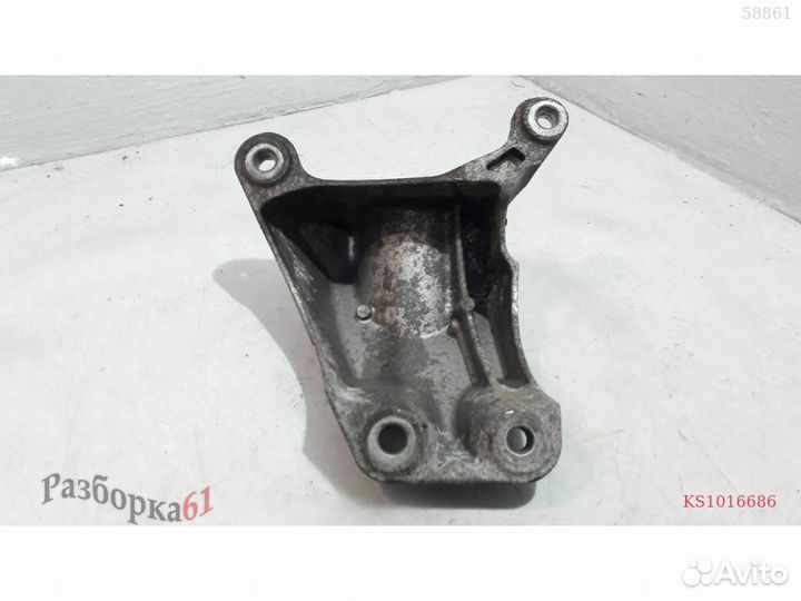 Кронштейн кпп audi A6 C6