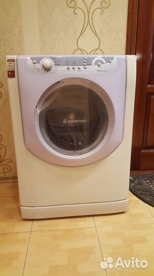 Стиральная машина Ariston Aqualtis на запчасти
