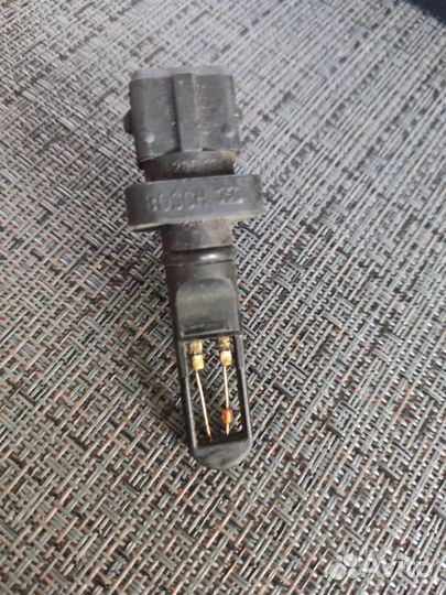 Датчик температуры воздуха VW Passat, 0280130085