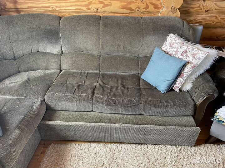 Большой угловой диван раскладной бу