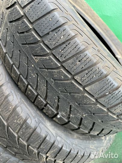 Goodyear Cargo Ultra Grip 215/65 R17 52M