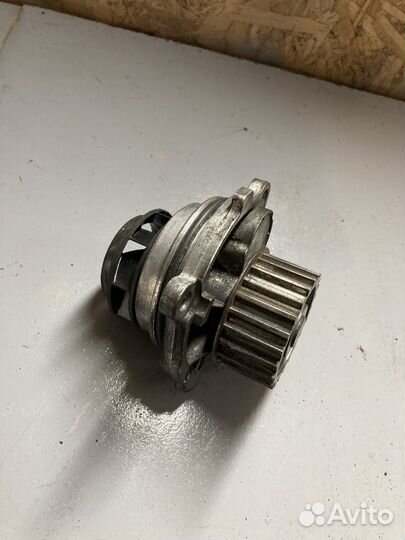 Водяная помпа vag