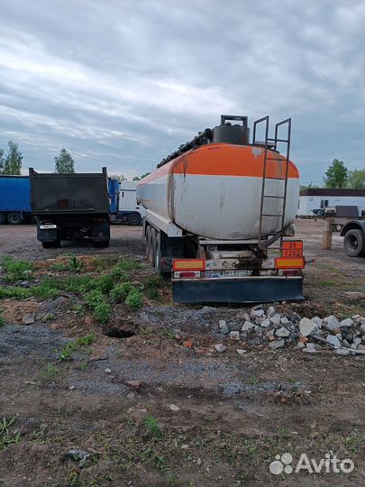 Полуприцеп бензовоз Sacim Бензовоз, 1991