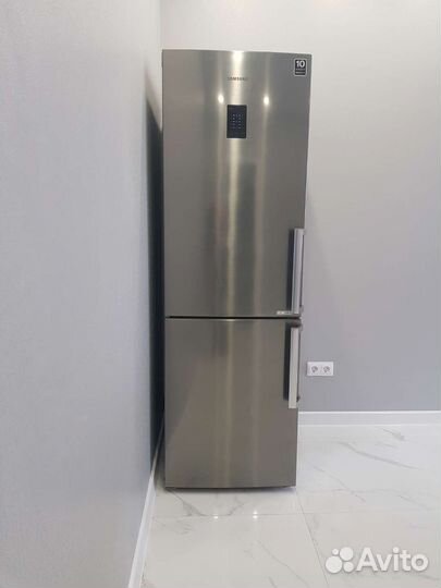 Холодильник samsung