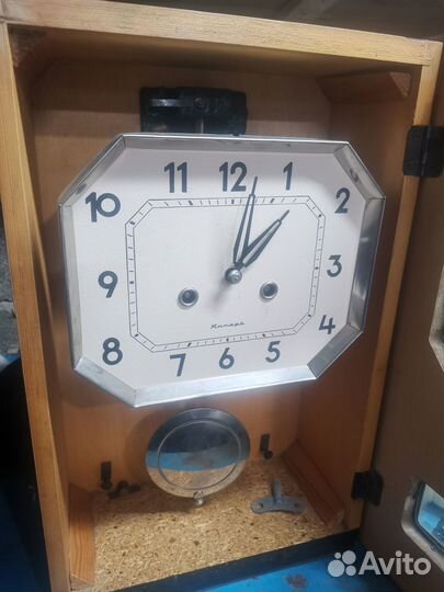 Часы янтарь СССР с боем настенные