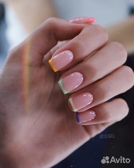 Маникюр с покрытием гель-лак