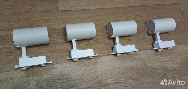Трековый светильник, новый, комплект 4 шт