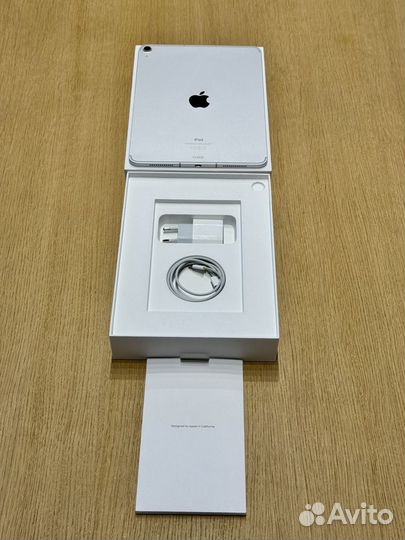 Apple iPad Air 2020 64gb Wifi+Cellular Серебристый