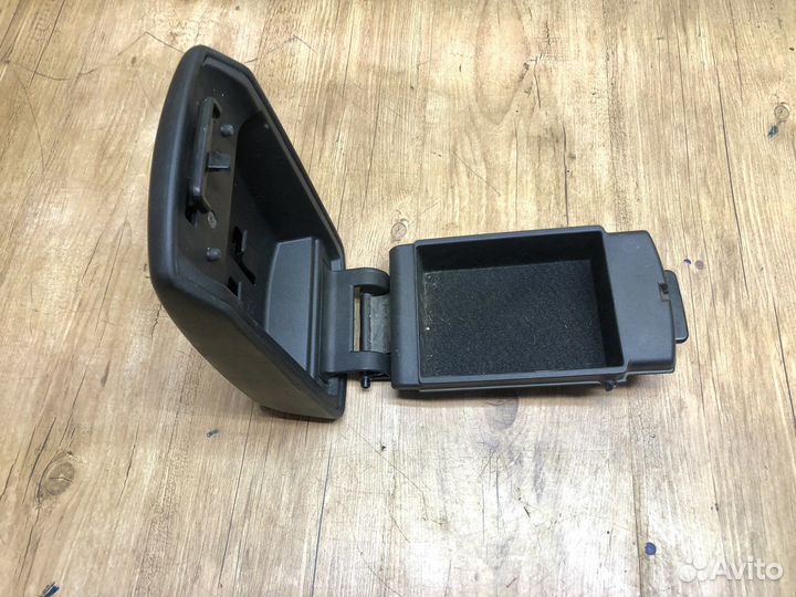 Подлокотник Mazda 3 BK 1.6 Z6