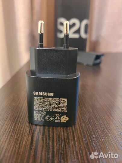 Быстрая зарядка для Samsung с кабелем Type-C