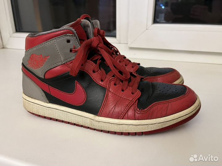 Air jordan 1 mid fire red