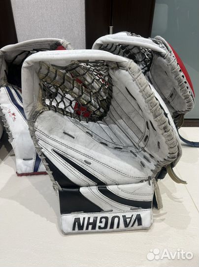 Вратарские перчатки блин ловушка