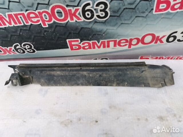 Накладка крыла передний левый Toyota Land Cruiser