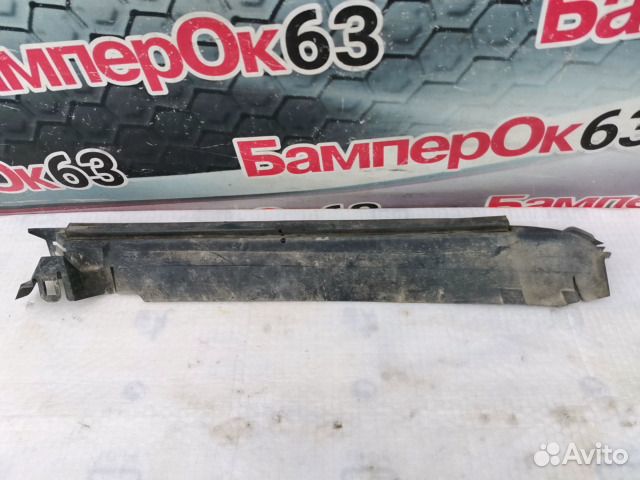 Накладка крыла передний левый Toyota Land Cruiser