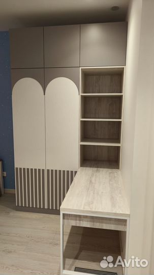 Рабочая зона в спальню