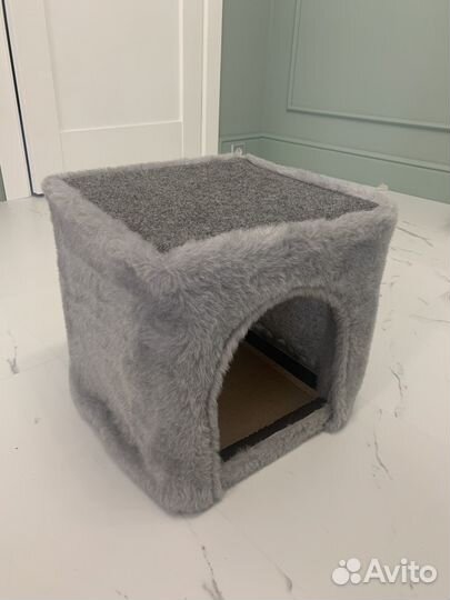 Домик для кошки с когтеточкой