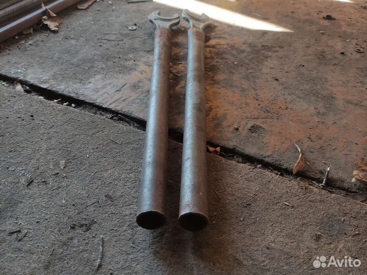 Ключь для ступицы на 36 усиленный трубой приварен