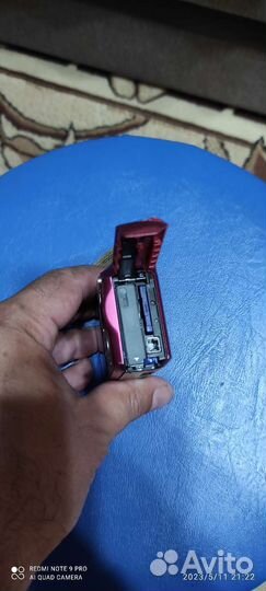 Фотоаппарат Sony DSC-P200