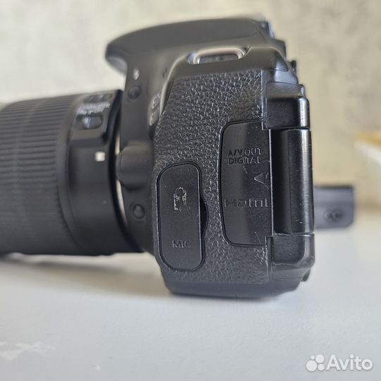 Зеркальный фотоаппарат Canon 600D + 18-135mm