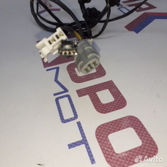 Проводка двери задней левой