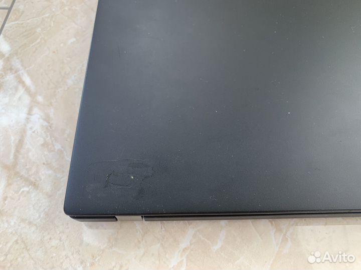 Мощный Thinkpad T480s без SSD и бп