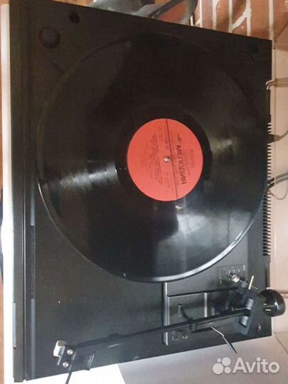 Проигрыватель винила вега 122с
