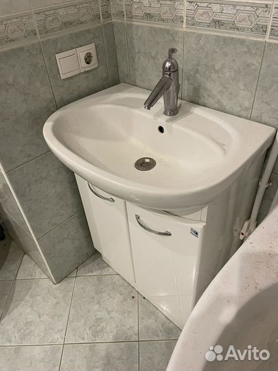 Раковина в ванную с тумбой бу