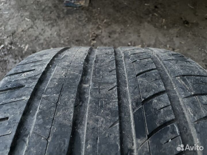 RoadX RXMotion U11 285/35 R21 и 325/30 R21 108Y