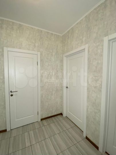 2-к. квартира, 55 м², 5/17 эт.
