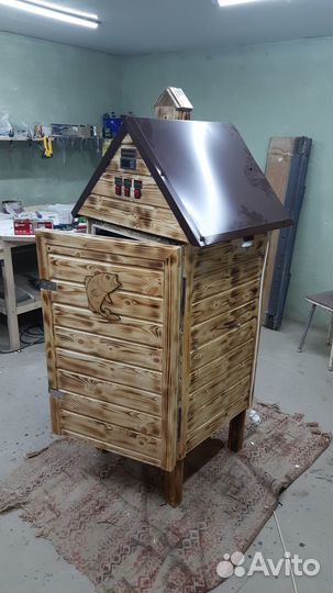 Коптильный шкаф / Коптильня