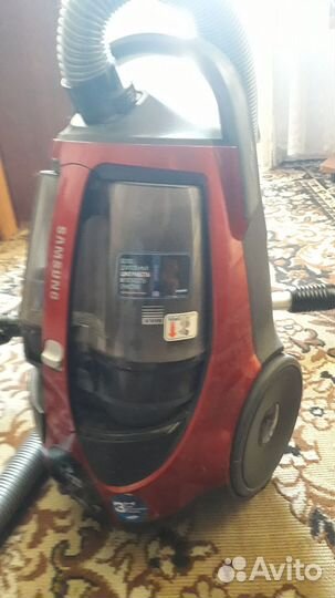 Пылесос Samsung не включается