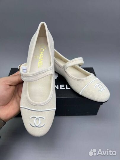 Балетки Chanel белые молочные женские