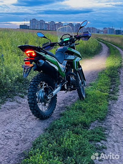 Motoland-XR 250